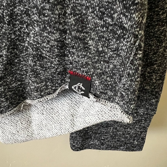 Like New without Tag Grayers Clothers Men’s Long Sleeve Grey Top Size Large - Picture 6 of 8